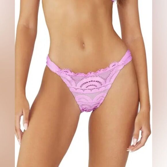 PQ Fanned Lace Bikini Bottoms NWOT - Picture 1 of 7